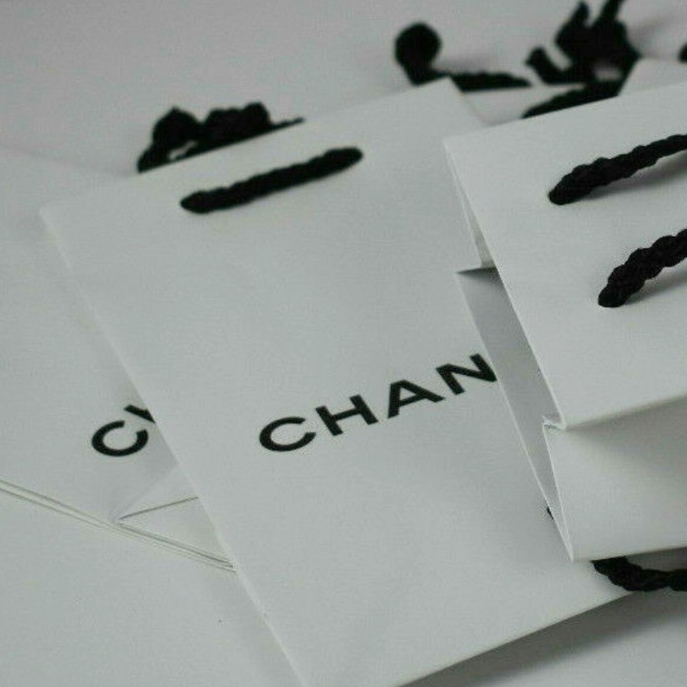 Chanel Bag  9' X 5' Black String Collapsible - Picture 11 of 14